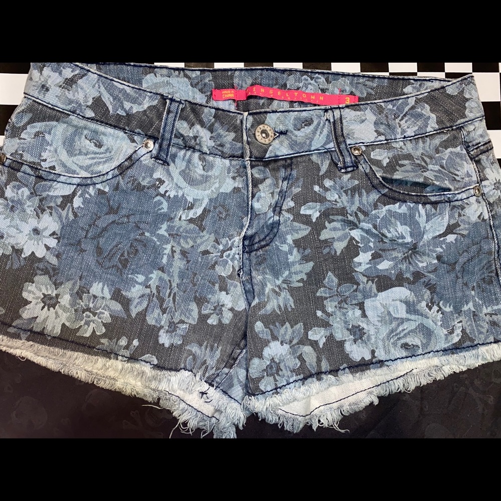 Floral Black/Gray/Blue Jean Shorts